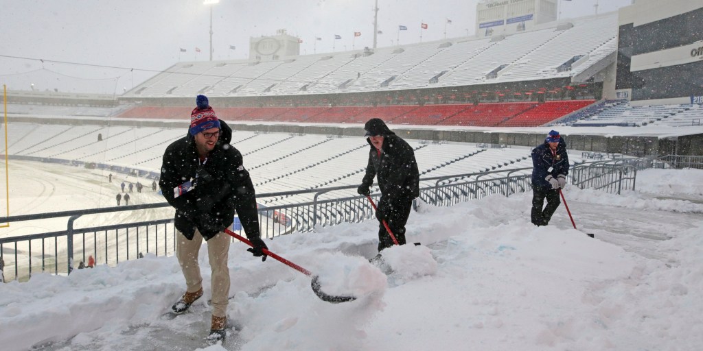 Bills fans preparing to brave bitterly cold temperatures expected