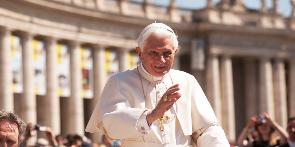 Pope Benedict XVI's burial won't stop Catholic infighting - Vimarsana News