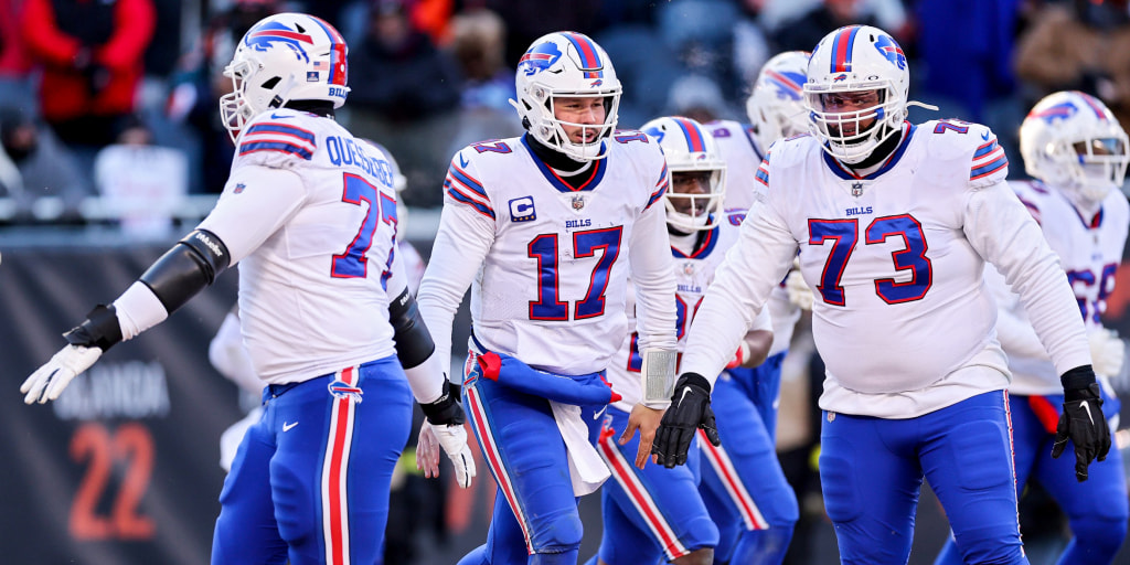 Damar Hamlin honored at first Buffalo Bills game since his cardiac