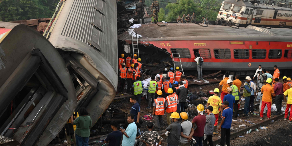 Hundreds killed in Indian train crash as officials say rescue