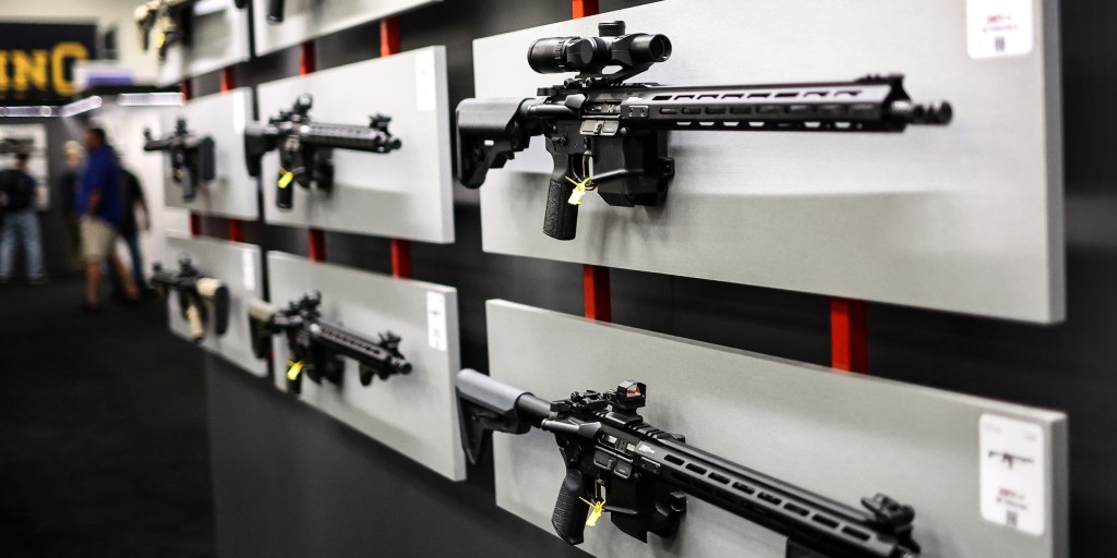 230616-gun-firearm-rifle-ew-116p-93f153.