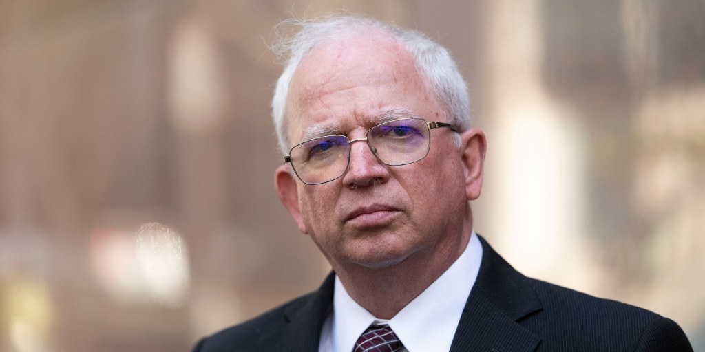 John Eastman says he wants sooner plea deadline, split from Trump - Vimarsana News