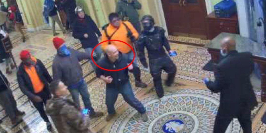 Jan. 6 rioter who wielded 2x4 wooden plank in Capitol sentenced to