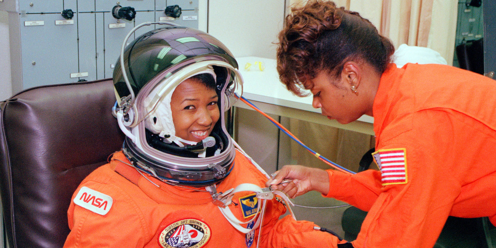 Former astronaut Mae Jemison wants to bust this myth about aging - Vimarsana News