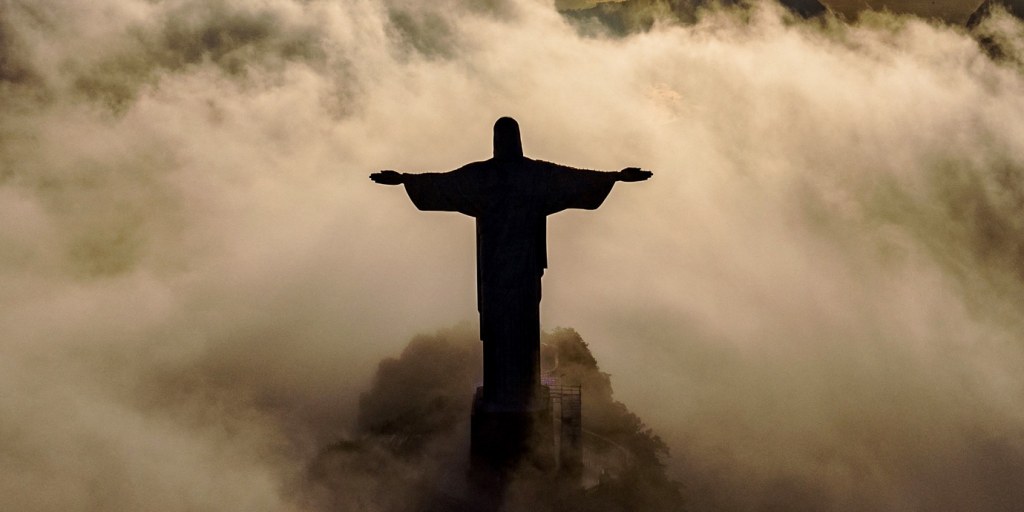 Taylor Swift welcomed to Brazil with decorated Christ the Redeemer