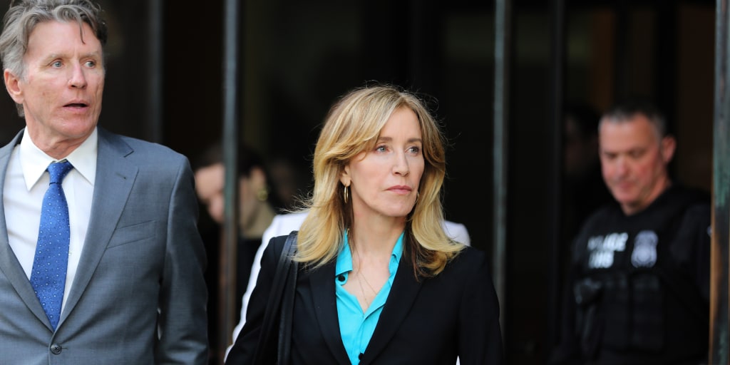 Felicity Huffman speaks publicly about college admissions scandal for the first time - Vimarsana News