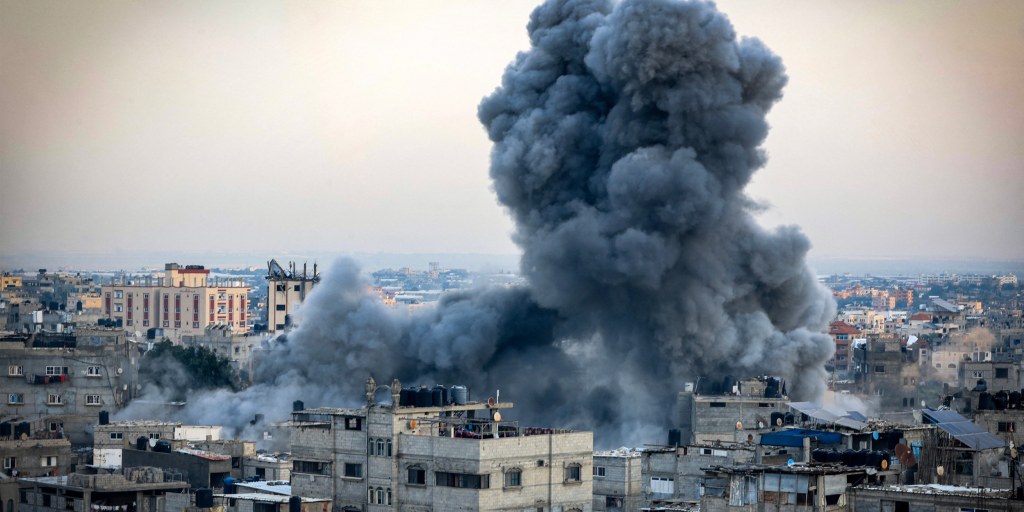 What Elizabeth Warren misses about the Israel- Hamas war - Vimarsana News