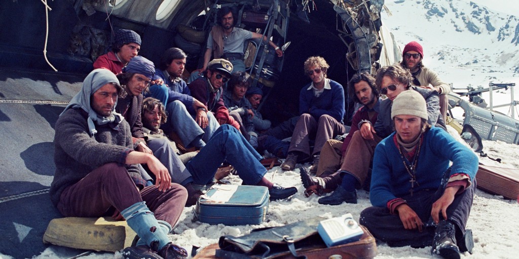 240112-society-of-the-snow-al-0914-7ef12