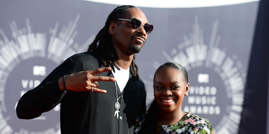 Snoop Dogg's 24-year-old daughter says she suffered a severe stroke