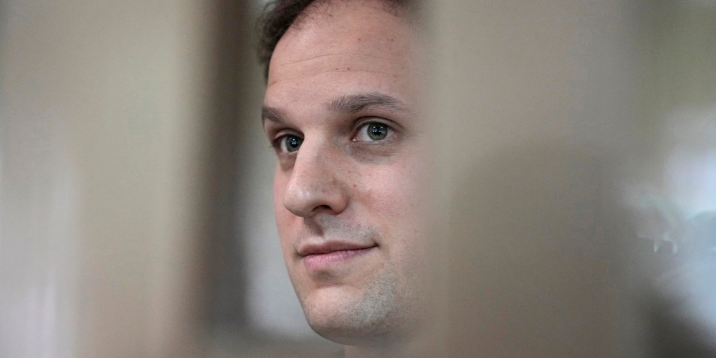 Wall Street Journal marks Evan Gershkovich's 'stolen year' with somber front page - Vimarsana News