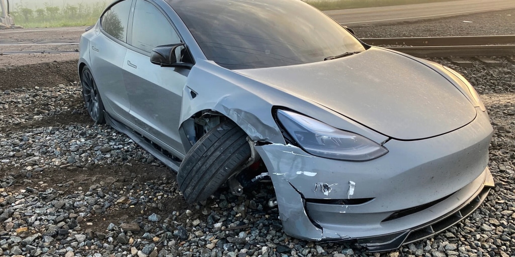 Tesla owner says car’s self-driving mode didn’t see train before crash