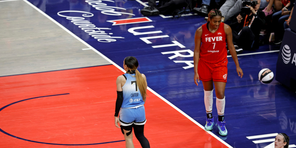 Caitlin Clark on hard fouls early in WNBA career: 'I'm trying not to let it  bother me'