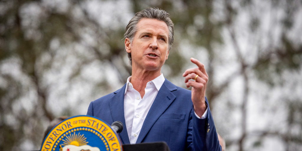 https://media-cldnry.s-nbcnews.com/image/upload/t_nbcnews-fp-1024-512,f_auto,q_auto:best/rockcms/2024-09/240926-Gavin-Newsom-ch-1301-19c315.jpg