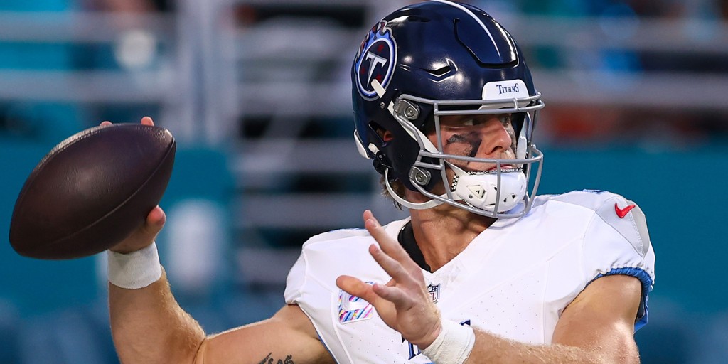 Tennessee Titans QB Will Levis injured during 'Monday Night Football' game against Dolphins