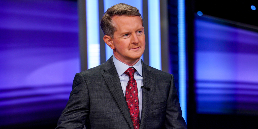 Ken Jennings calls out 'problematic' answer on 'Jeopardy!' and apologizes to female contestant