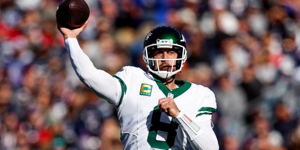 Aaron Rodgers undecided on next season,  says Jets 'would be my first option' if he returns to football