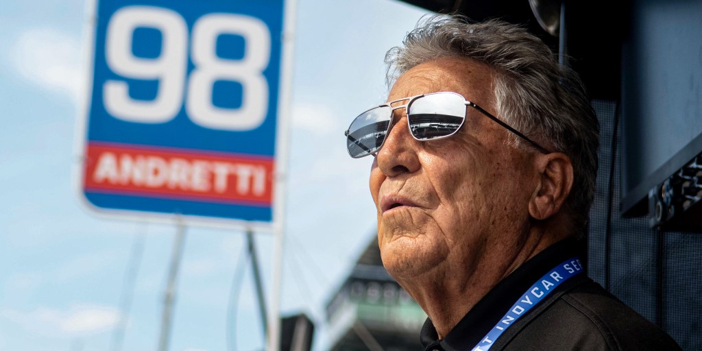 https://media-cldnry.s-nbcnews.com/image/upload/t_nbcnews-fp-1024-512,f_auto,q_auto:best/rockcms/2024-11/241125-mario-andretti-ew-406p-565809.jpg