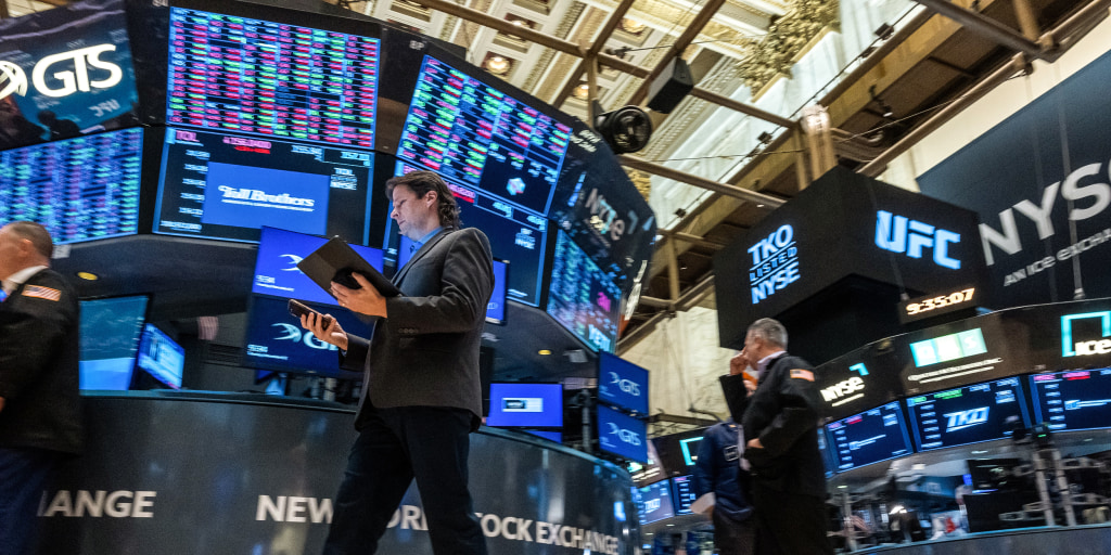 Dow jumps 400 points to new record close, Russell 2000 hits all-time high as investors cheer Trump's Treasury pick