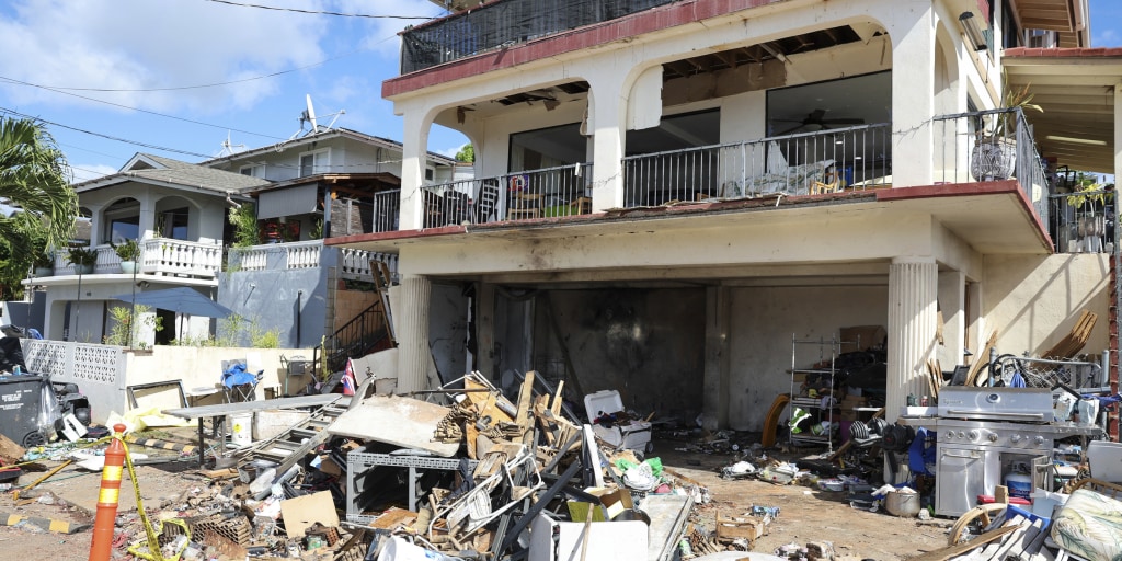 Honolulu Police Have Arrested 6 People in Connection With Deadly New Year’s Fireworks Blast