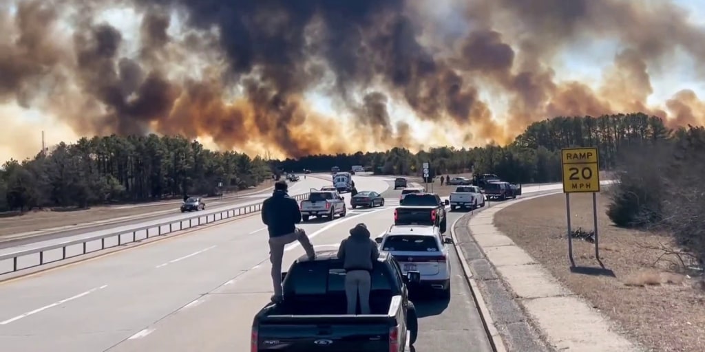 List in the fire. Огонь обои. List in the fire. Адский пожар. Текстура огня.