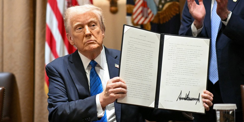 Trump signs executive order requiring proof of citizenship to register to vote in federal elections