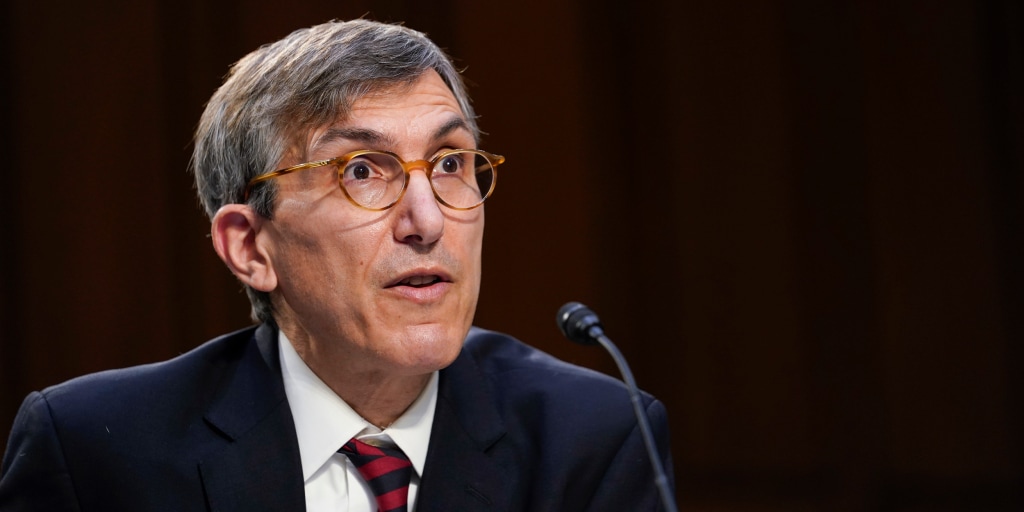 'Decapitated': More top vaccine regulators out at FDA, threatening new approvals