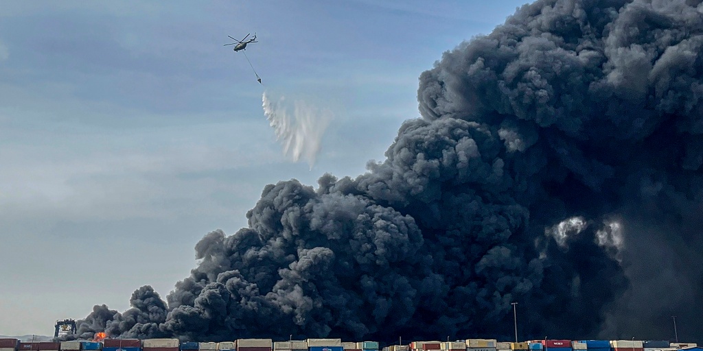 Putin orders Russian emergency planes to Iran after blast at port of Bandar Abbas