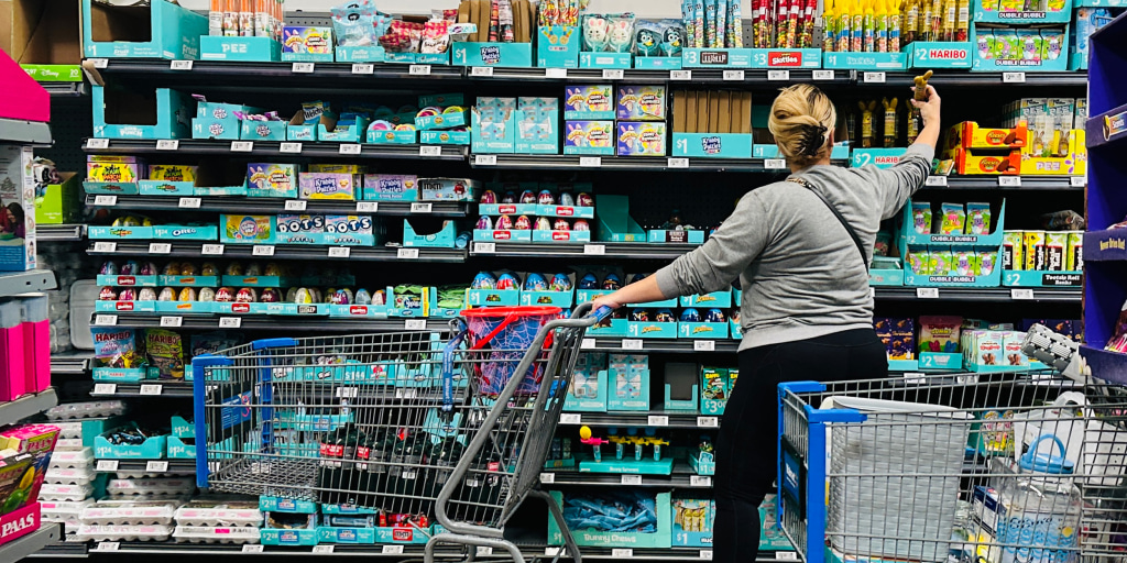 https://media-cldnry.s-nbcnews.com/image/upload/t_nbcnews-fp-1024-512,f_auto,q_auto:best/rockcms/2025-05/250514-walmart-se-138p-875bee.jpg