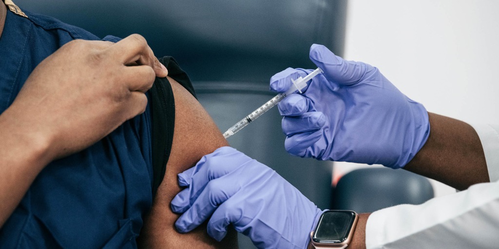 FDA picks a new strain for fall Covid vaccines. Here's what it means for your next shot.