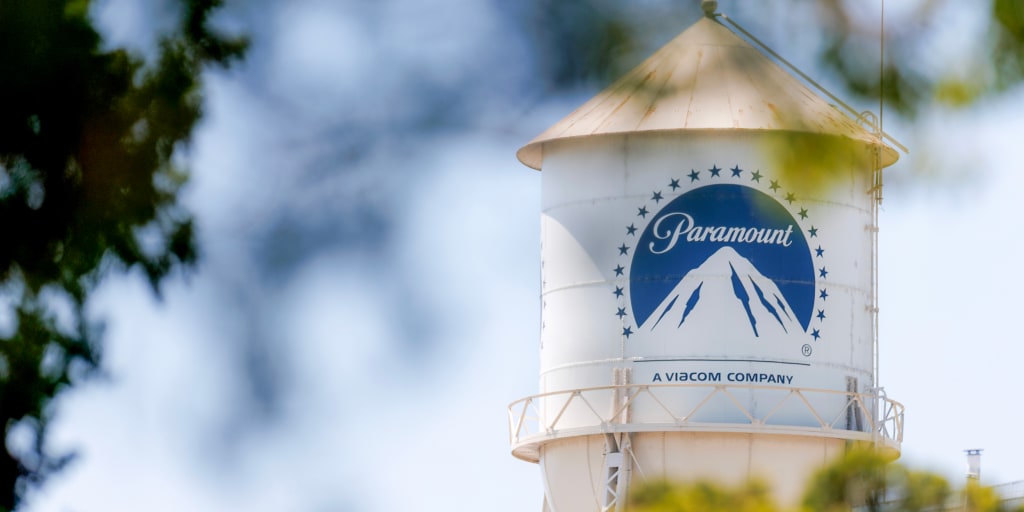 https://media-cldnry.s-nbcnews.com/image/upload/t_nbcnews-fp-1024-512,f_auto,q_auto:best/rockcms/2025-09/250904-paramount-studios-ew-315p-532e5d.jpg
