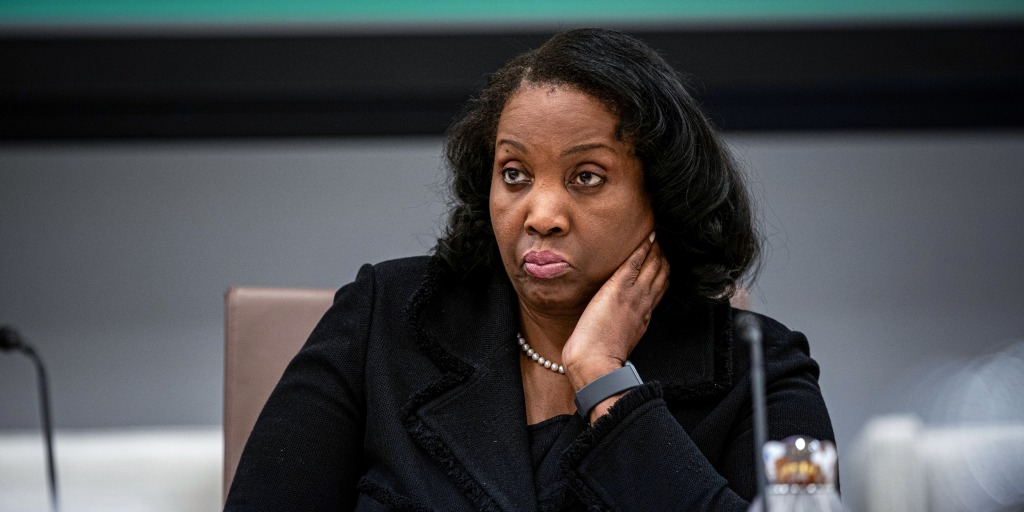 Supreme Court rules Trump cannot fire Fed member Lisa Cook; grants him more power over other independent agencies