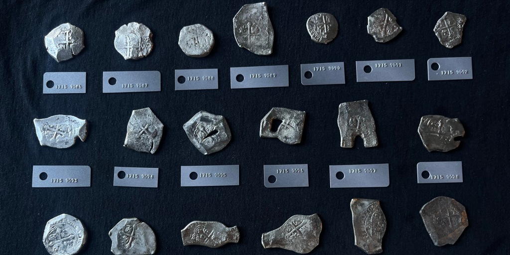 251002-1715-Fleet-coins-2-ew-