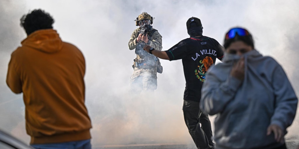 Judge demands answers from federal authorities on continued use of tear gas in Chicago area
