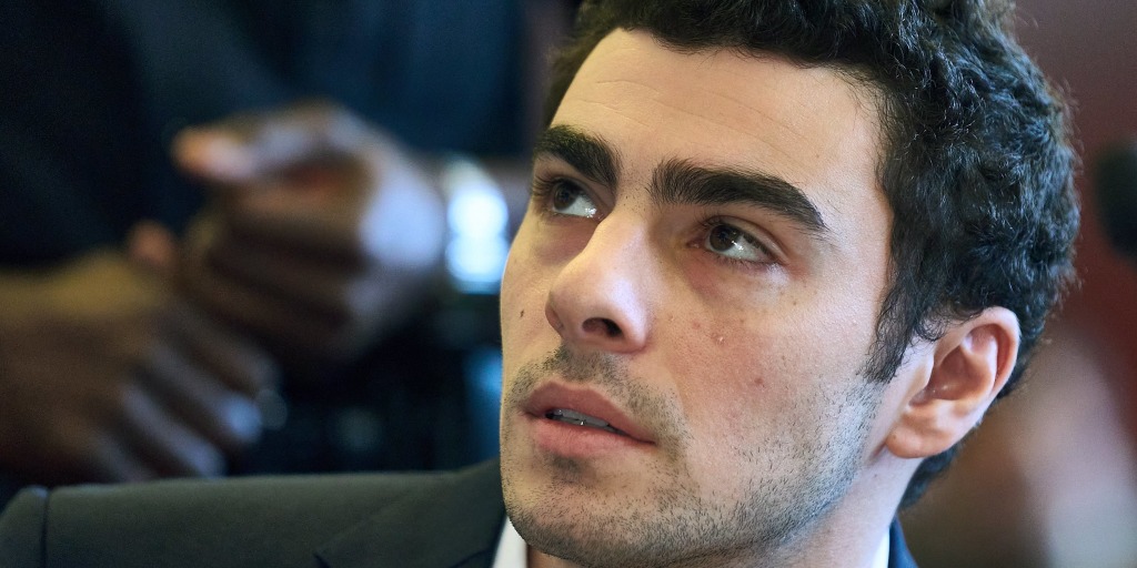 Luigi Mangione's lawyers say AG Pam Bondi should recuse herself over links to lobbying firm