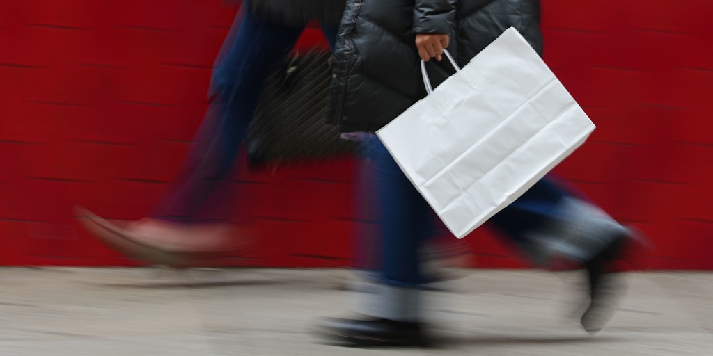 Spending helped drive 4.3% economic growth between July and September, delayed GDP report shows