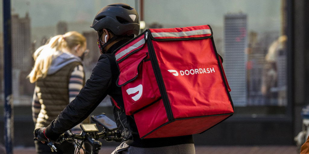 DoorDash is now letting its drivers train AI on the side