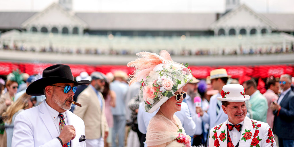 https://media-cldnry.s-nbcnews.com/image/upload/t_nbcnews-fp-1024-512,f_auto,q_auto:best/rockcms/2026-05/260502-kentucky-derby-ch-1457-46e4e8.jpg