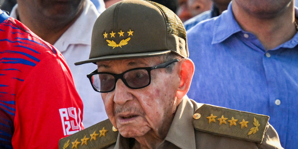 DOJ pushing to indict Raúl Castro over 1996 downing of civilian planes, officials say