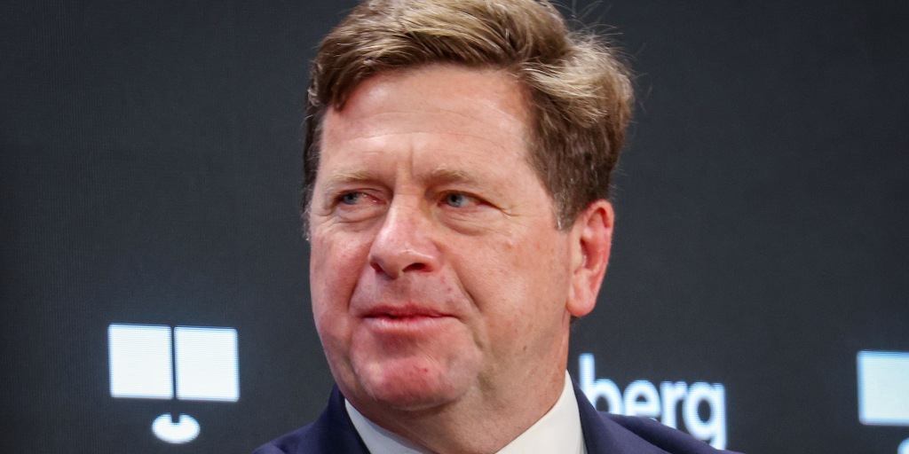 Trump delays Jay Clayton’s nomination for intel director in bid to push Congress on voting bill