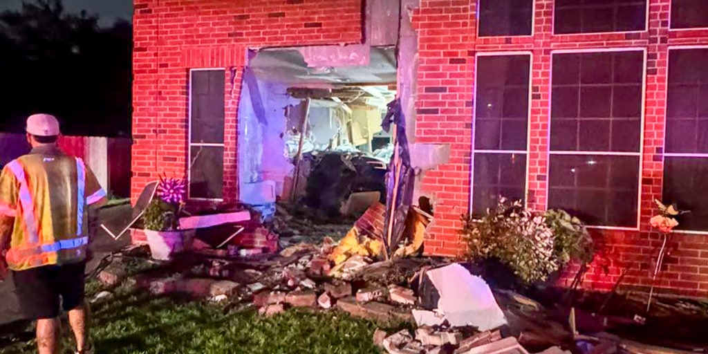 Un Tesla en piloto automático se estrella contra una casa en Texas y mata a anciana de 76 años en su interior