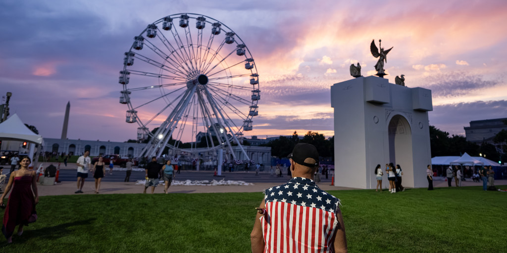 Trump’s Great American State Fair attendees say they haven’t noticed politics  overshadowing the celebration