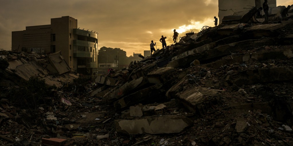 Venezuelans deported from U.S. hours before earthquakes hit are missing, some confirmed dead, families say