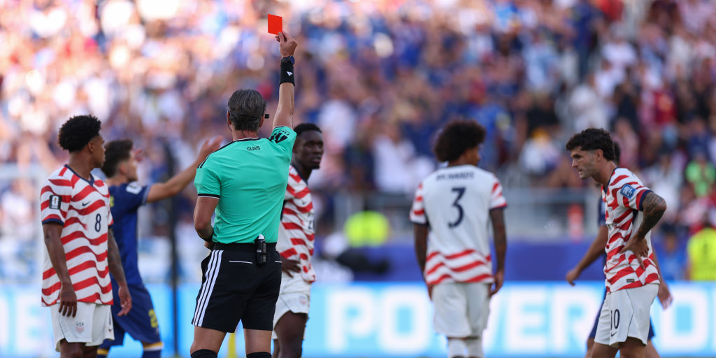 https://media-cldnry.s-nbcnews.com/image/upload/t_nbcnews-fp-1024-512,f_auto,q_auto:best/rockcms/2026-07/260701-Folarin-Balogun-red-card-vsb-2244-be7693.jpg