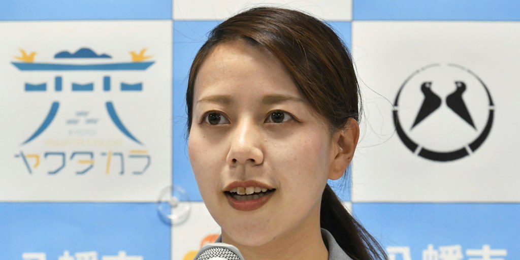 The mayor of a small Japanese city becomes the first sitting mayor in the country to take maternity leave, a decision that has drawn some criticism at home and 