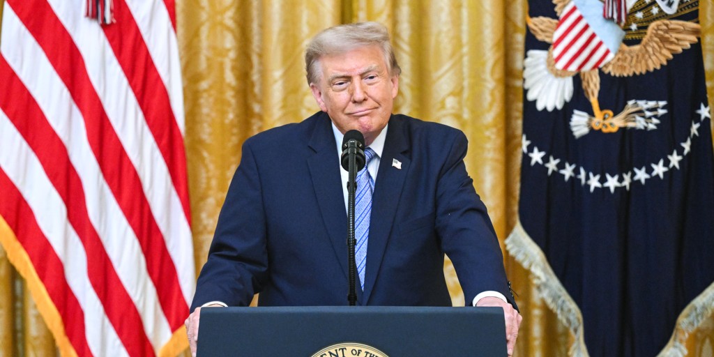 Trump’s primetime speech fails to unlock votes to pass the SAVE America Act.  <https://t.co/xHu5Dejd0y>
 [↧](https://t.co/xHu5Dejd0y)