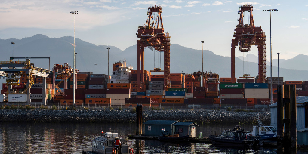 https://media-cldnry.s-nbcnews.com/image/upload/t_nbcnews-fp-1024-512,f_auto,q_auto:best/rockcms/2026-07/260724-Port-Of-Vancouver-ew-211p-0ca834.jpg