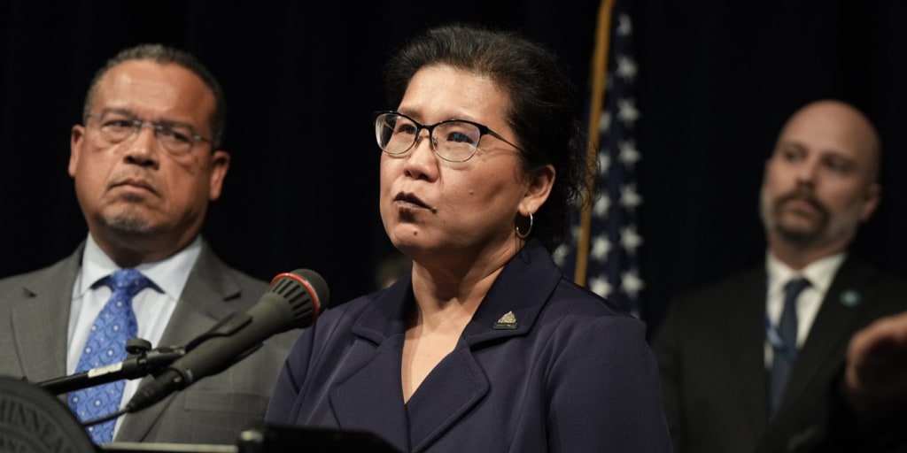 The St. Paul, Minnesota, police chief has submitted a sexual harassment complaint against the city’s first female mayor, alleging she behaved inappropriately to