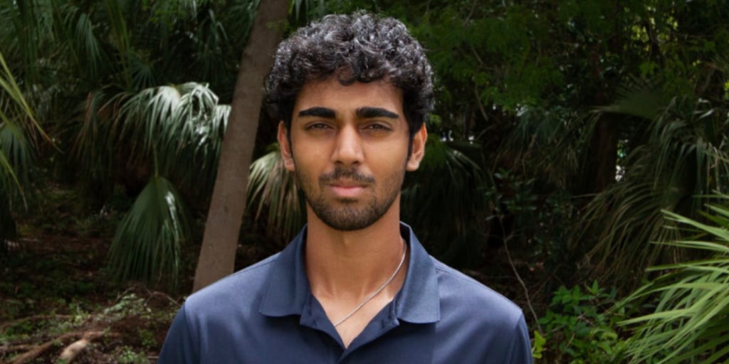 At 18 years old, Nathan Thomas walked into a lecture hall at Miami Dade College in August 2023, like many others his age.

Except that Thomas wasn’t a freshman.