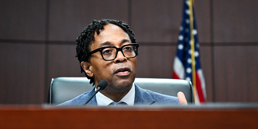 How a center-left Democrat flipped the script on a fiery progressive in one primary battle