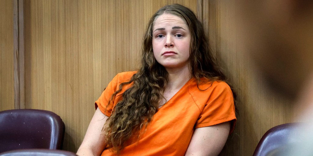 A woman accused of fatally stabbing her boyfriend at their Edgewater condo four years ago is heading to prison after accepting a plea deal in the case. <https:/